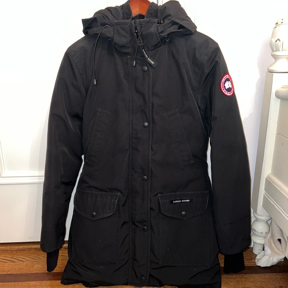 Canada Goose Jacket, Small